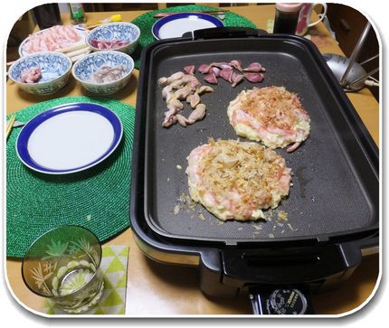 お好み焼き、親鳥かしわ焼き、砂...