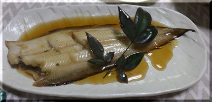 ＊舌ヒラメの煮つけ 今、お魚屋...