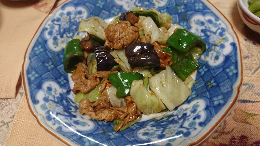 ＊回鍋肉 豚バラ、素揚げしたお...