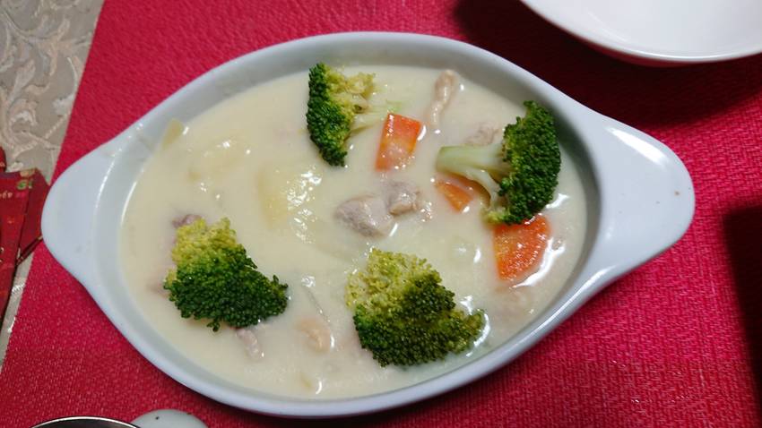 ＊チキンクリームシチュー 鶏も...