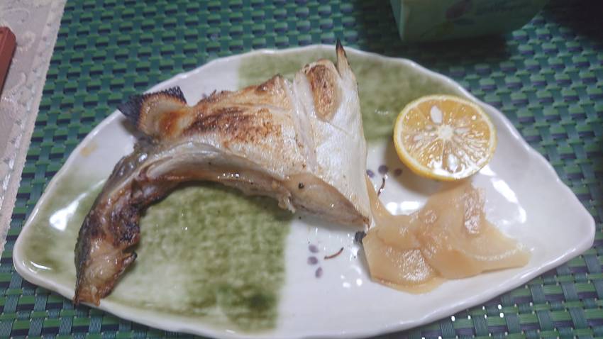 ＊はまちカマ塩焼き 久しぶりの...