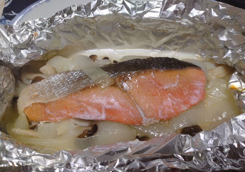 ＊鮭のホイル焼き 知床サーモン...