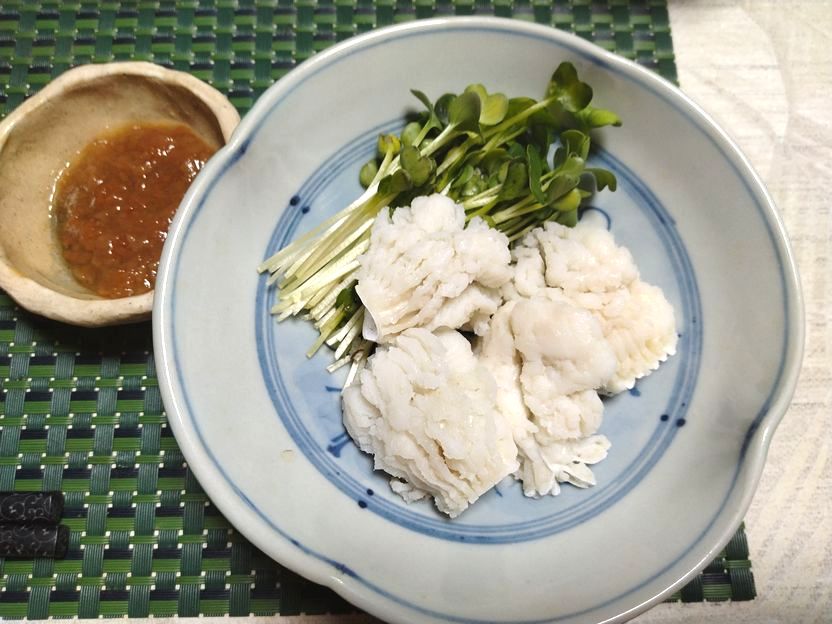 ＊鱧の湯引き 鱧、美味しくなっ...