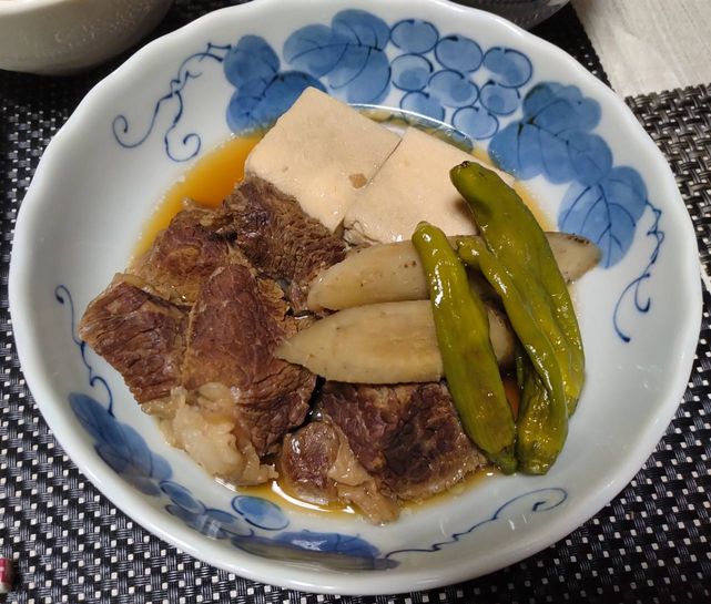 ＊牛すじ肉のたいたん 久し振り...