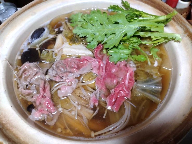 ＊うどんすき 我が家は牛肉でし...