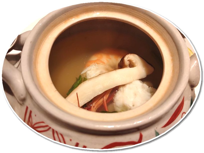 今年初めてで、多分最後の国産松...