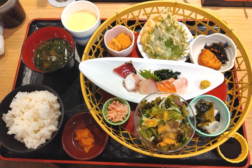 ＊ひめかご定食　 平日なら10...