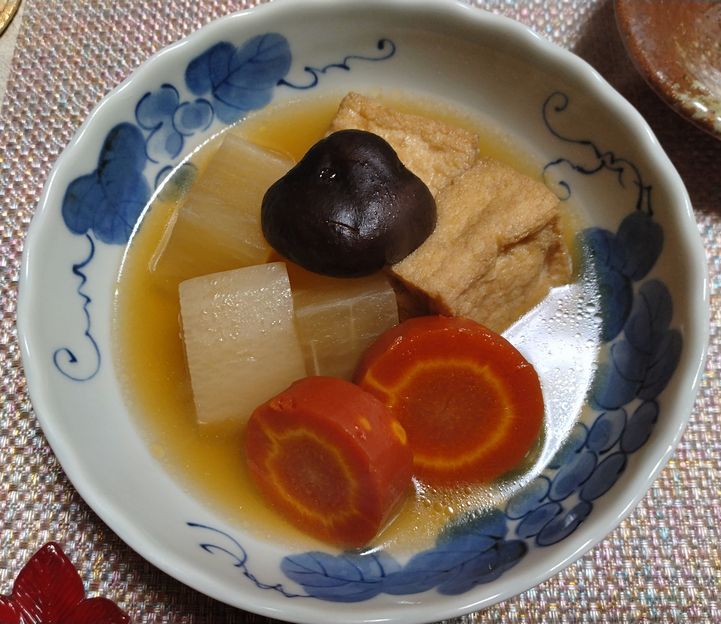 ＊煮物（お大根、絹厚揚げ、生椎...