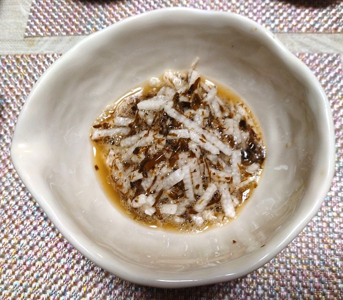 ＊長芋とあかもくの和え物