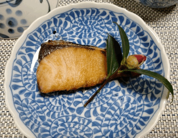 *鰤2種 塩焼きと照り焼き 愛...