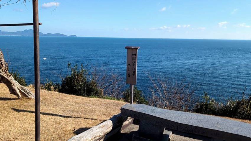 青い瀬戸内海、空！(^_-)-...