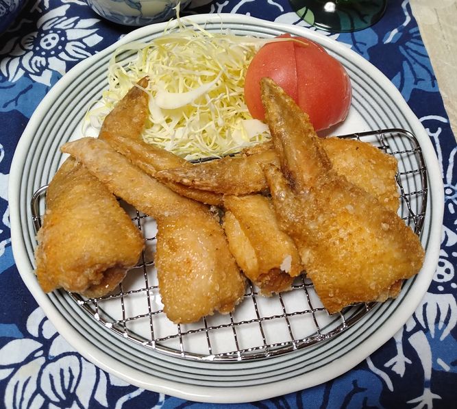 ＊鶏手羽先のから揚げ 手羽先は...