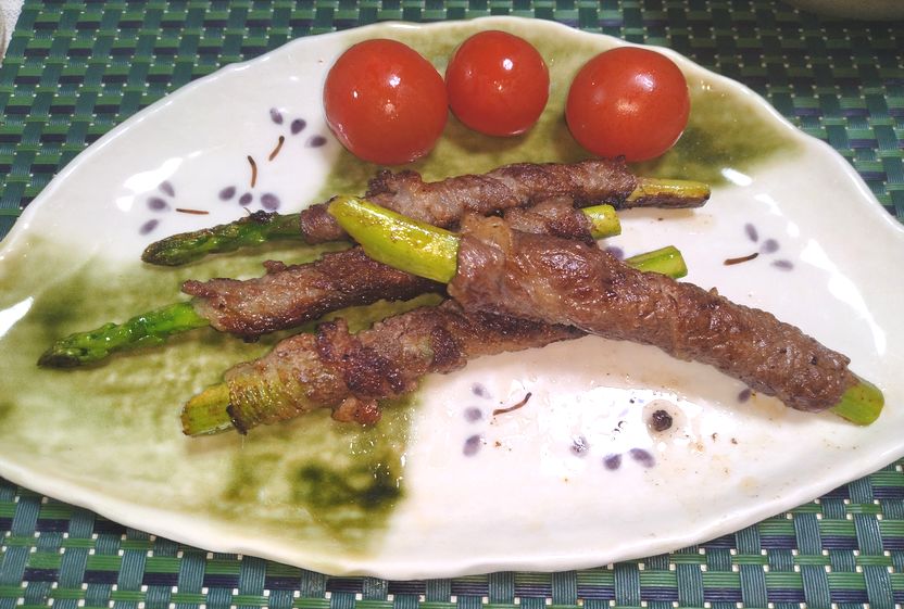 ＊さぬきのめざめの牛バラ肉巻き...