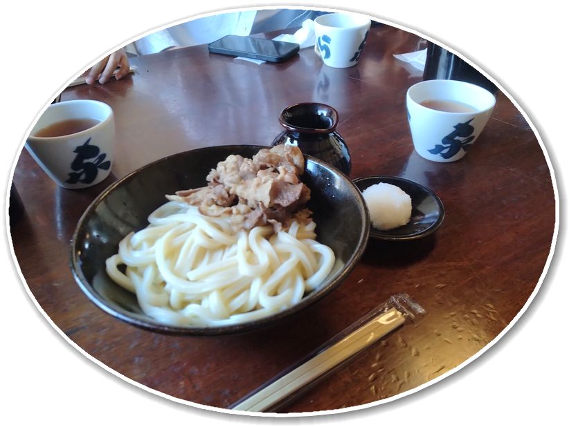 わたしは「肉ぶっかけ」の温かい...