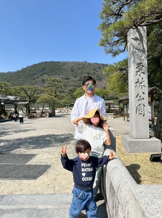 先ず、栗林公園へ (^_-)-...