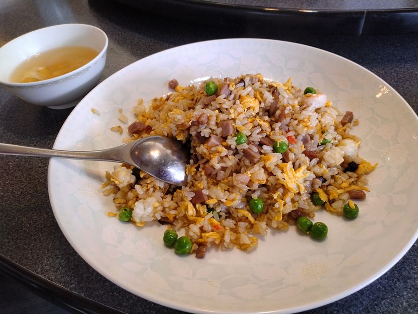 5目炒飯（1.5人前）と卵スー...