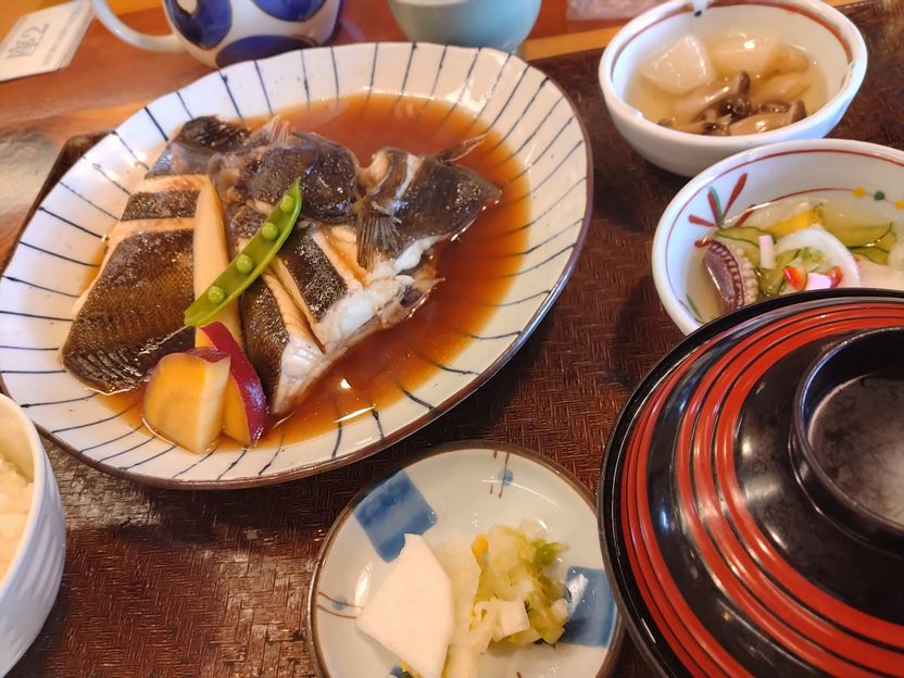 *魚の煮つけ御膳 お友達が...