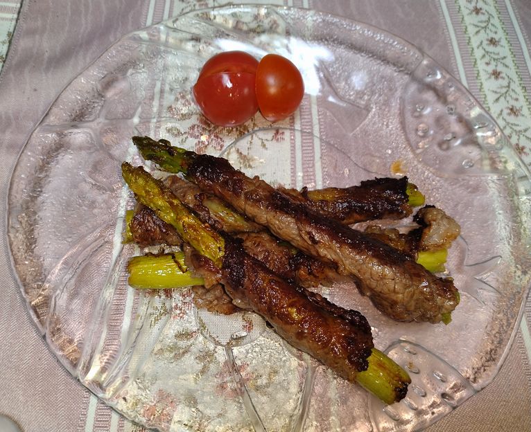 *アスパラの牛バラ肉巻き焼き ...
