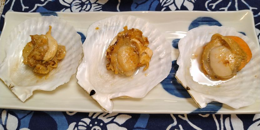 *帆立貝のバター焼き 殻から外...