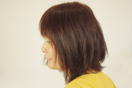 今日のお客さまは、白髪染めと縮...