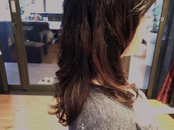 さらに強いパーマをかけていない...