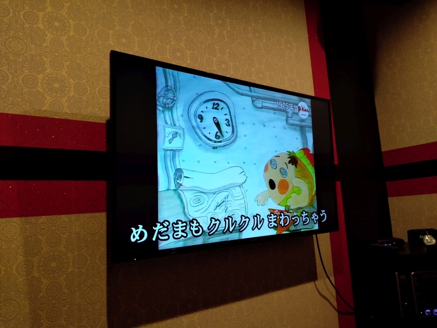 カラオケ画面1:およげたいやき...
