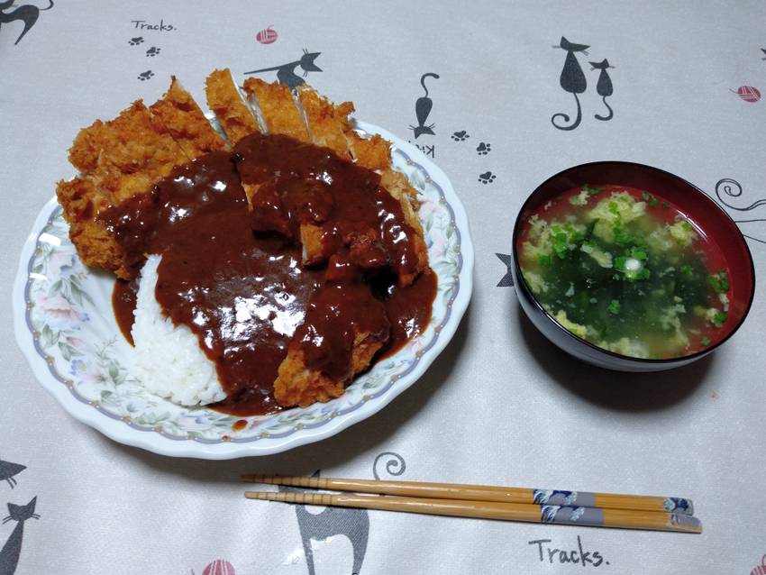 レトルトカレー 2023.02...