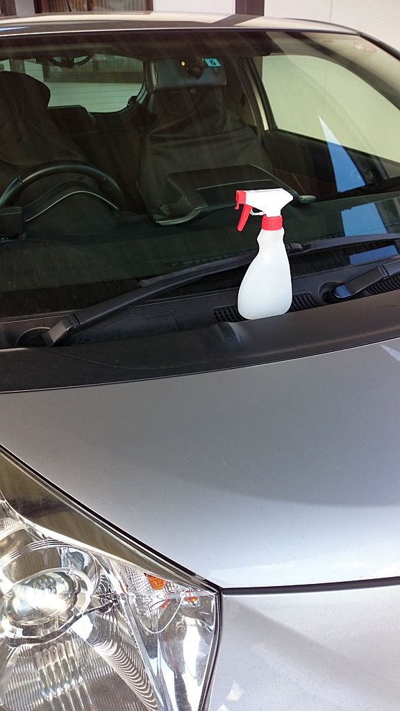 車のフロントガラス凍結を瞬時に溶かす液 Takeの電気式日記 Bloguru