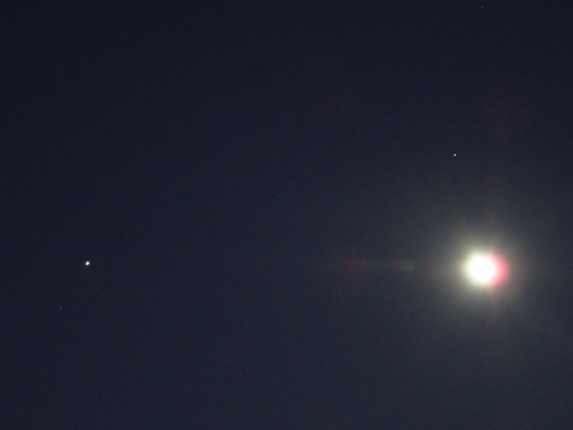 九夜月と土星と木星の三角形