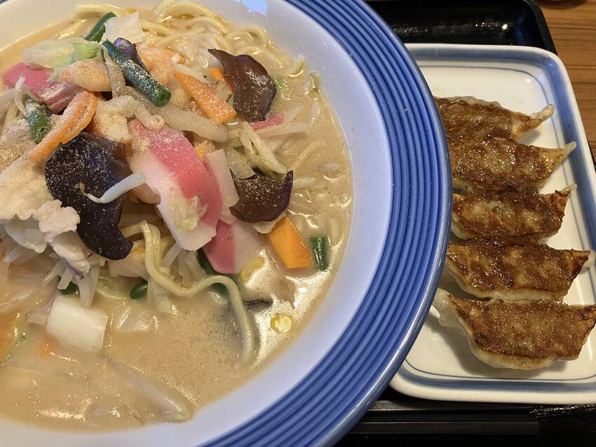 リンガーハット長崎ちゃんぽん...