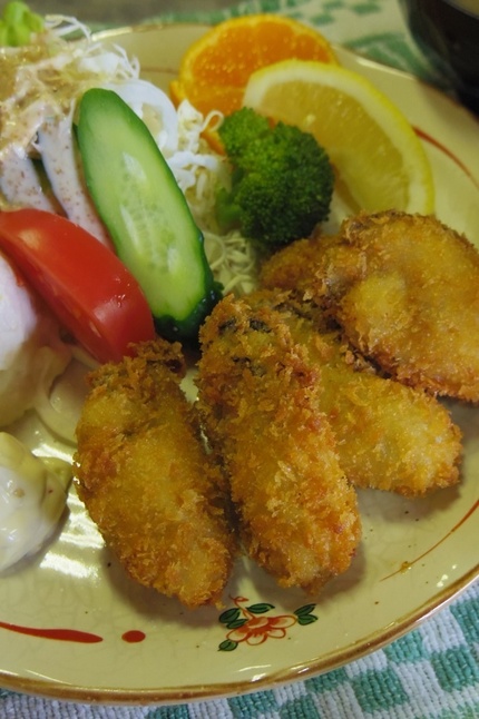 カキ焼きワタナベのカキフライ定...
