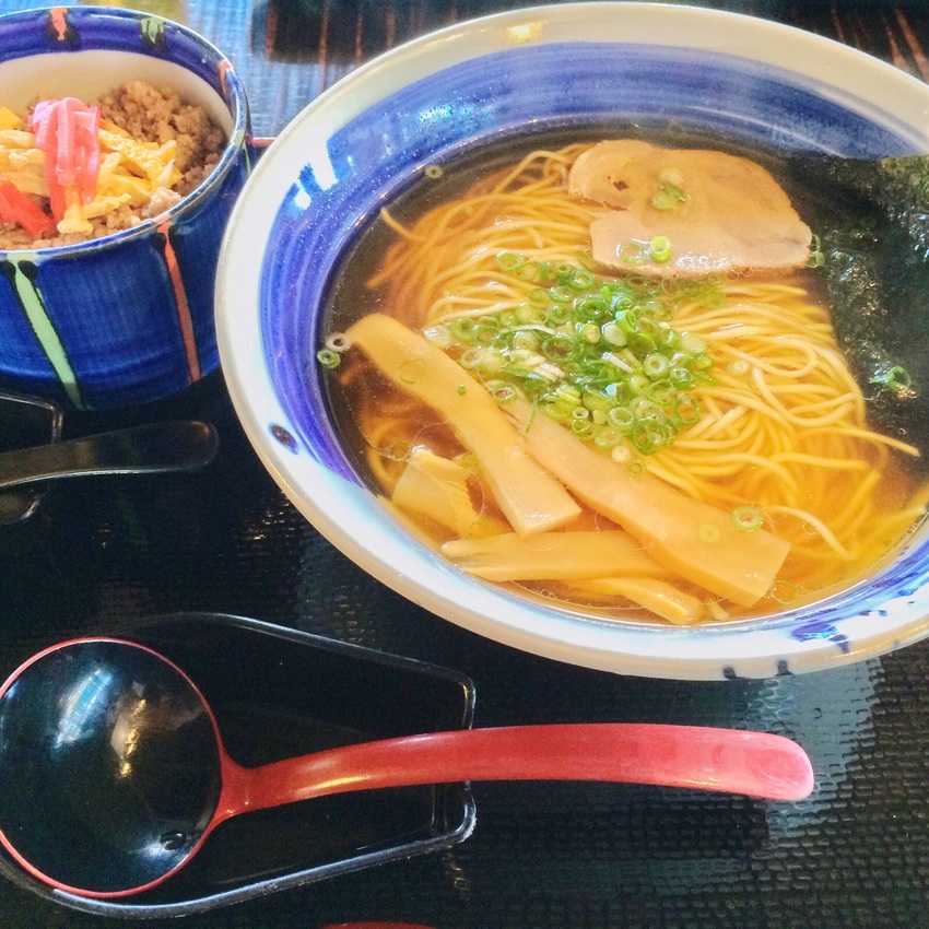 讃岐ラーメン第2番麺処 竜雲う...