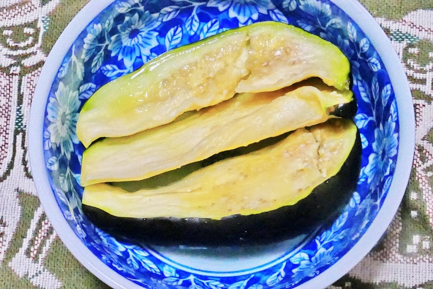 半分ステーキ、半分ヌカ漬けにし...