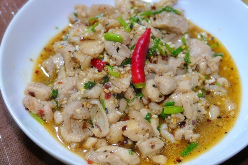 タイ人向け 「ラープガイ」鶏肉...