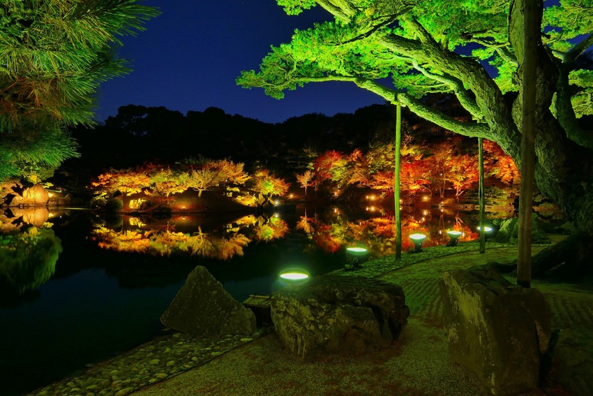 特別名勝 栗林公園秋のライトア...