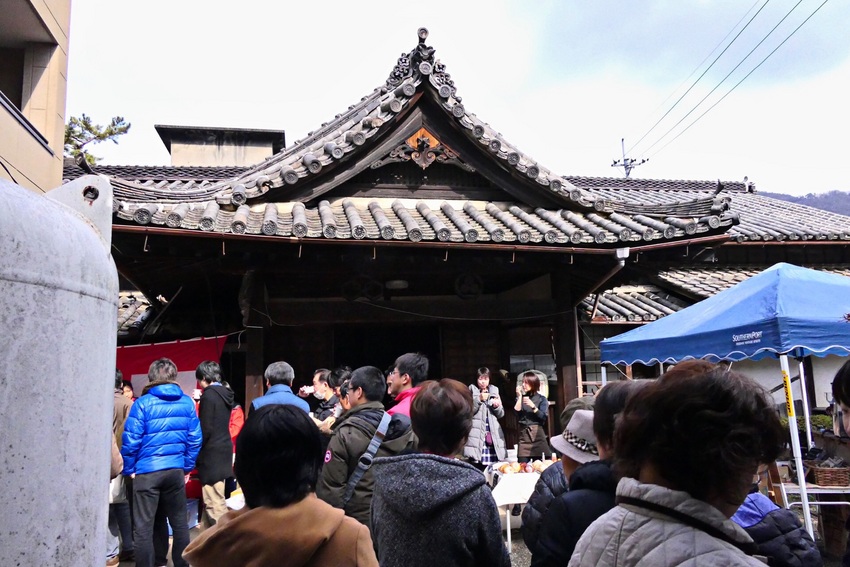 三好菊の蔵元は江戸時代の武家屋...