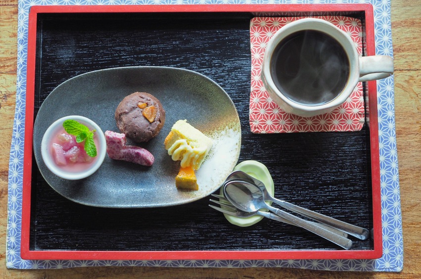 デザートと水出しコーヒー