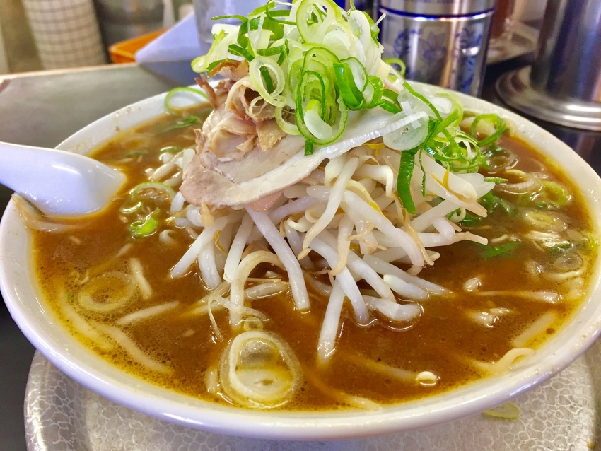 これが赤味噌、以外にアッサリし...