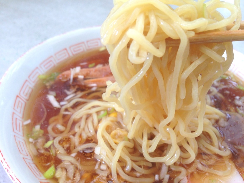 メチャメチャ冷たいラーメンです...