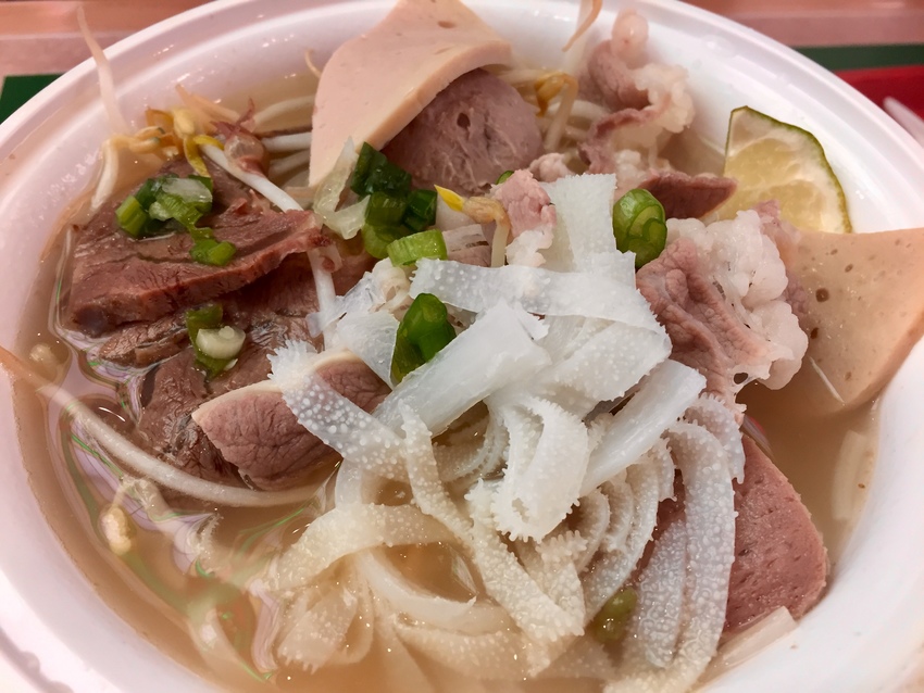 フォー?も美味しいけど チャイ...