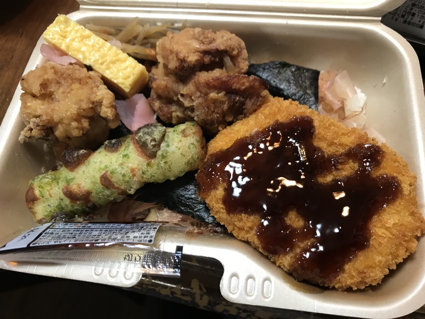 のり弁って流行ってんの？
