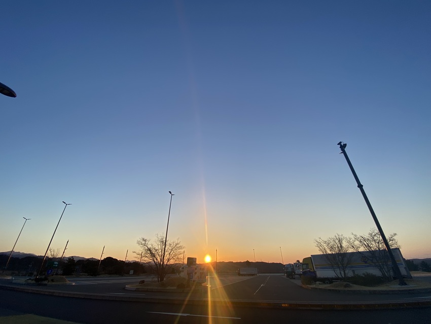 第2東名のPAの朝陽 どこだっ...