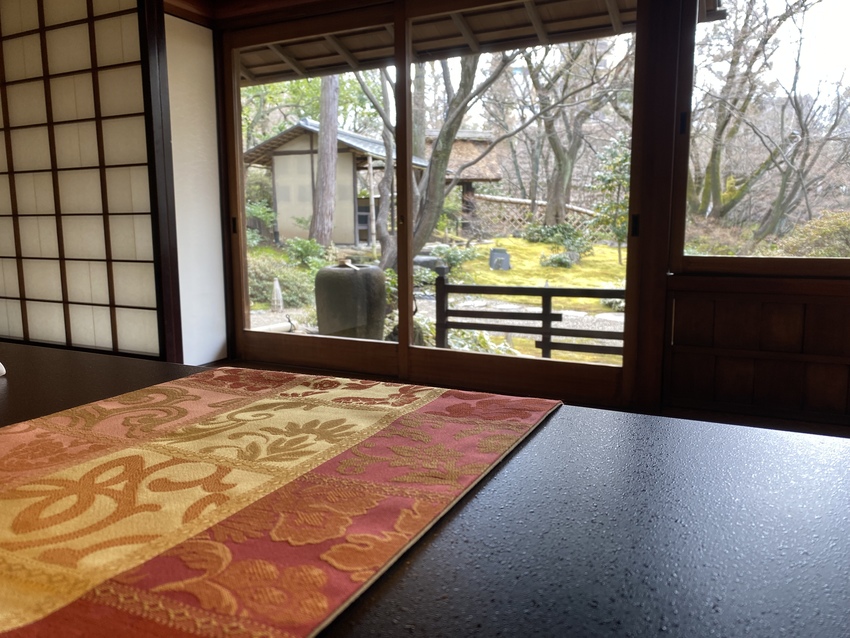息を呑む美しいお部屋からのお庭...