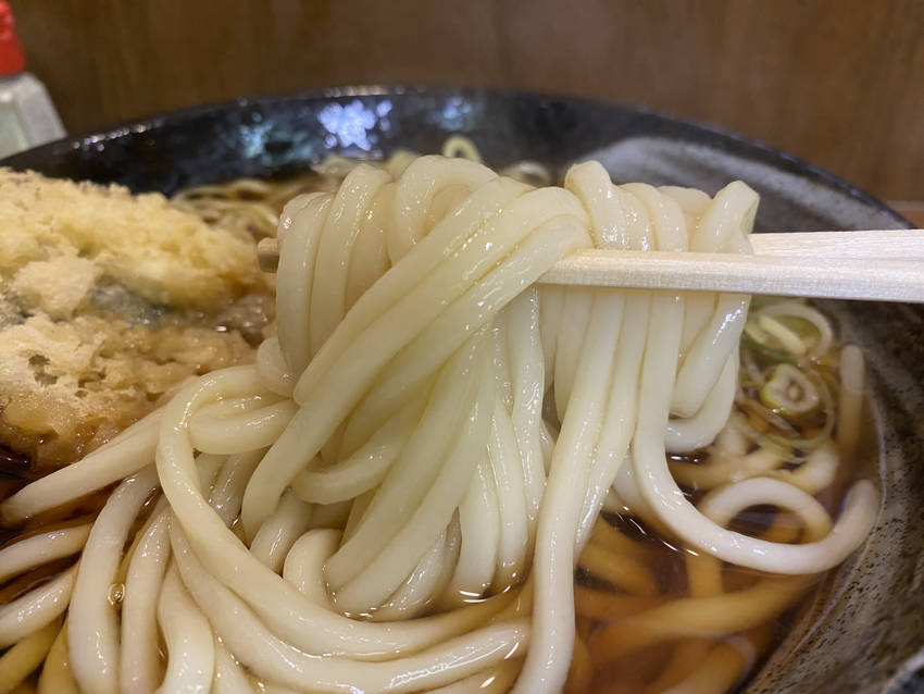まずはうどん