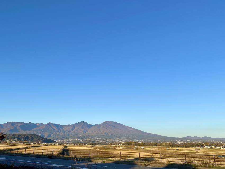 佐久平からの裾野が素晴らしい