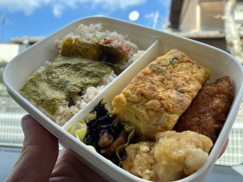 海苔の色が薄いのは〜 ハイ、そ...