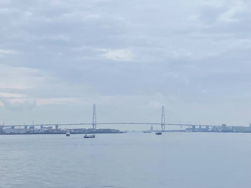 名港トリトン 夜はもっと美しい...