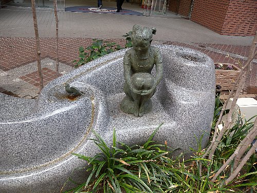 街中のオブジェ