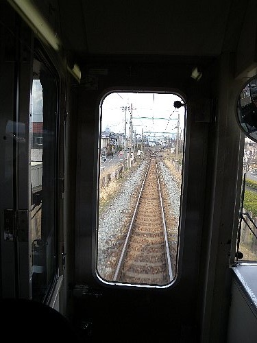 車窓の前方には