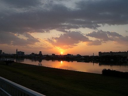 朝日の時間が